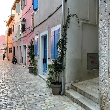 Apartman Domicil Arna *